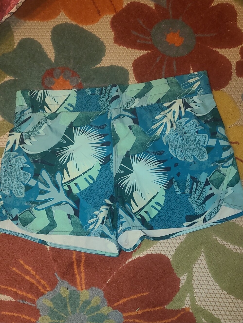 Tropical Print Women’s Active Shorts - Teal Blue